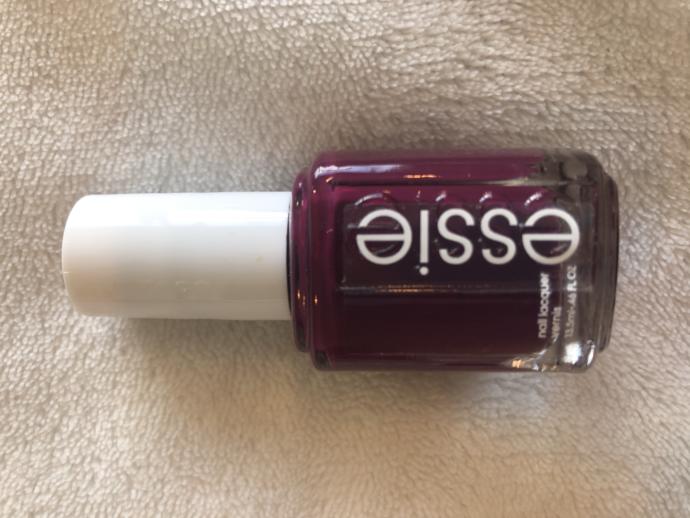 What nail polish color do you like the best?
