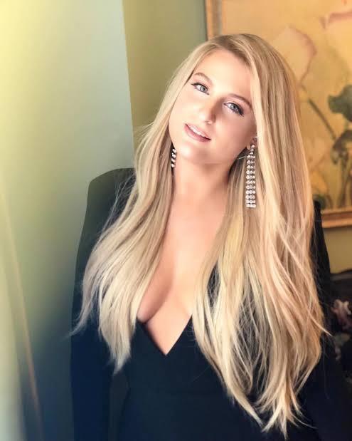 who’s prettier? Adriana Lima or Meghan trainor?