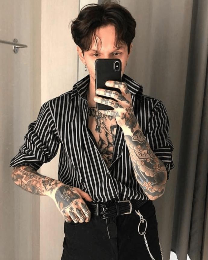 What do you think about egirls/eboys?