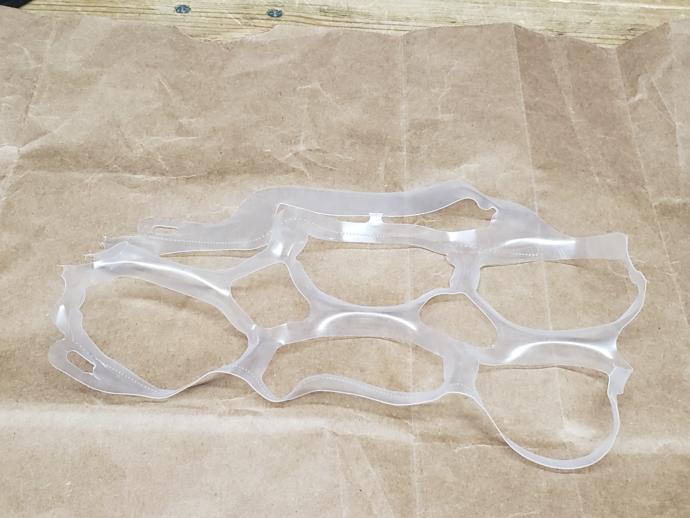 Do you HATE these plastic ring things, because they strangle, and hurt animals?