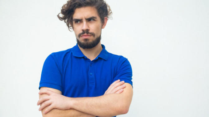 Would you assume a guy is not interested if he didn't smile back?