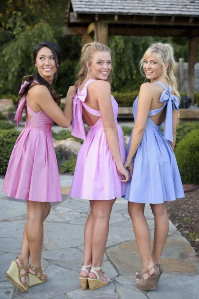 Do you like traditional/feminine girls or urban/trendy girls more?