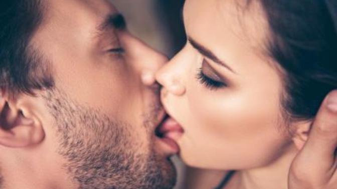 French kissing vs Normal kissing?