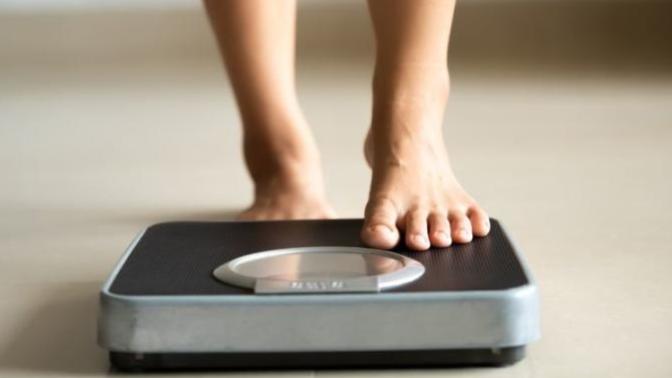 Guys that work out, how much should someone do in order to lose weight?