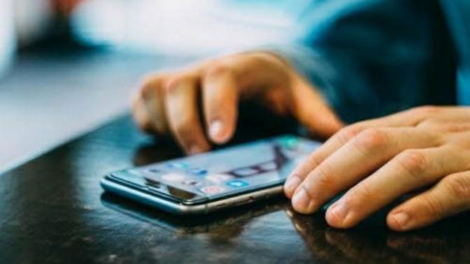 Why do some guys take so much time to text back?