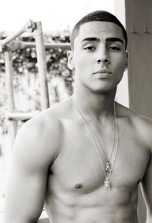 Post a pic of how you like your/man’s facial and body hair?