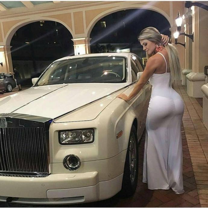 If you are from an extremely wealthy family, would you only date others from wealthy families?
