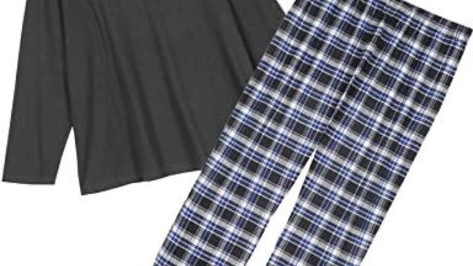 Can anyone else sleep without pajamas?