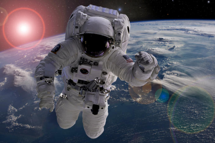 Would you rather be a deep sea diver or a astronaut?