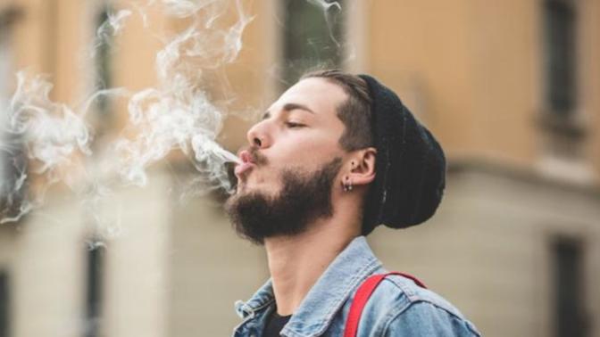 Are girls repelled by stoners?