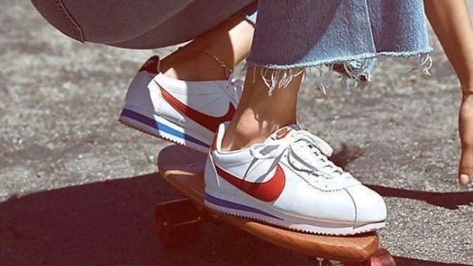 Would y'all wear these 1970s Nikes?