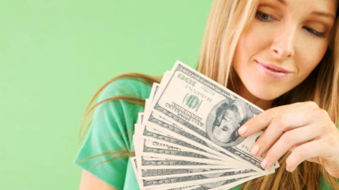 Women don't talk about money? Could it be, that women don't feel comfortable talking about money?