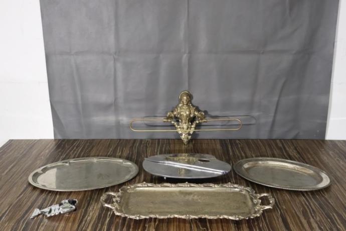 Another auction more Jewelry and silver besties?