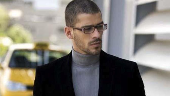 What piece/set of clothing do you want to see males/ females wearing more often?