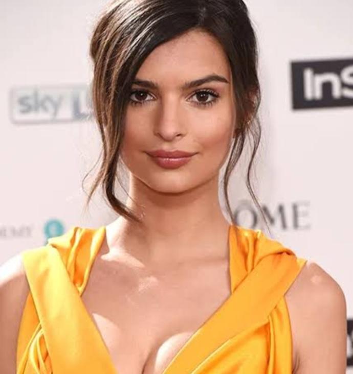 Do you think Emily Ratajkowski is pretty?