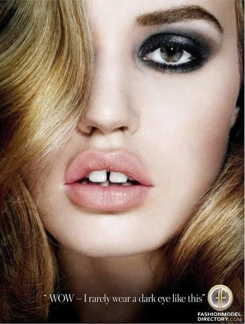 Can a woman still be pretty despite having gap tooth? is it a dealbreaker?