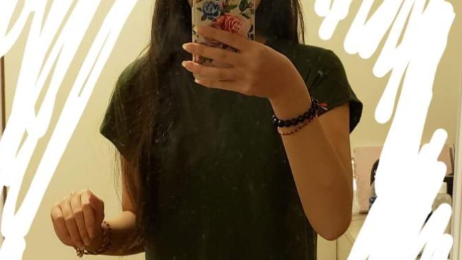 How does this tshirt dress look?