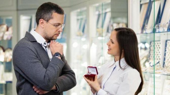 Buying an Engagement Ring when Single?