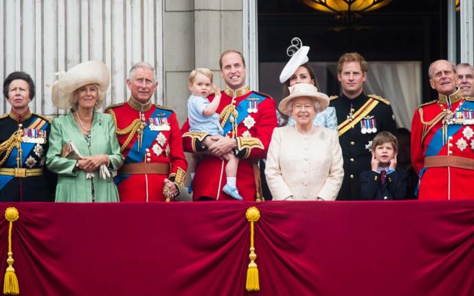 Do you think the UK should have a referendum on whether or not we continue to support the Royal family or become a republic?