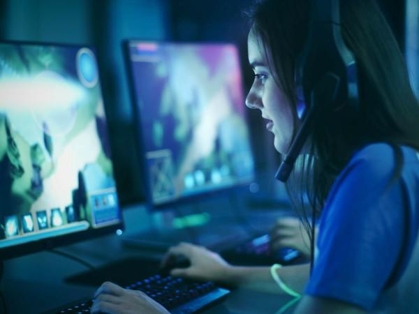 What do you think about the girls who play video games?