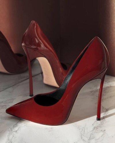 High heel Shoes stilettos?