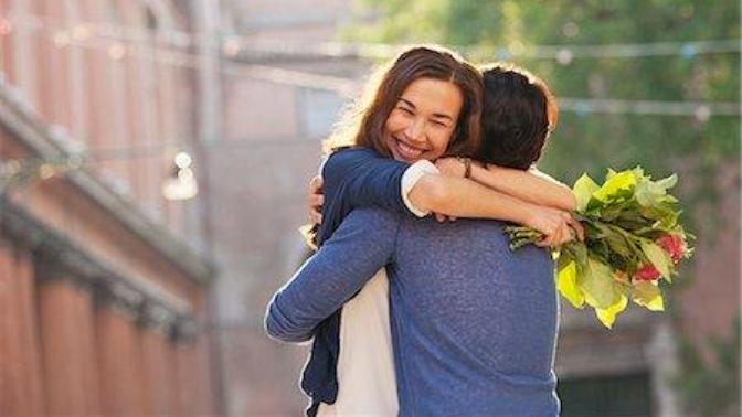 Is a guy giving a girl flowers a thing of the past?