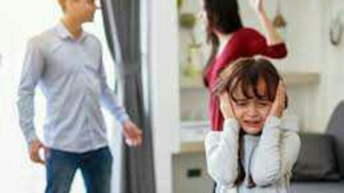 Guys how do u feel when your parents are fighting in front you?