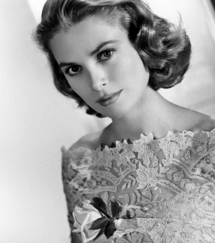 Do you think this woman is pretty?