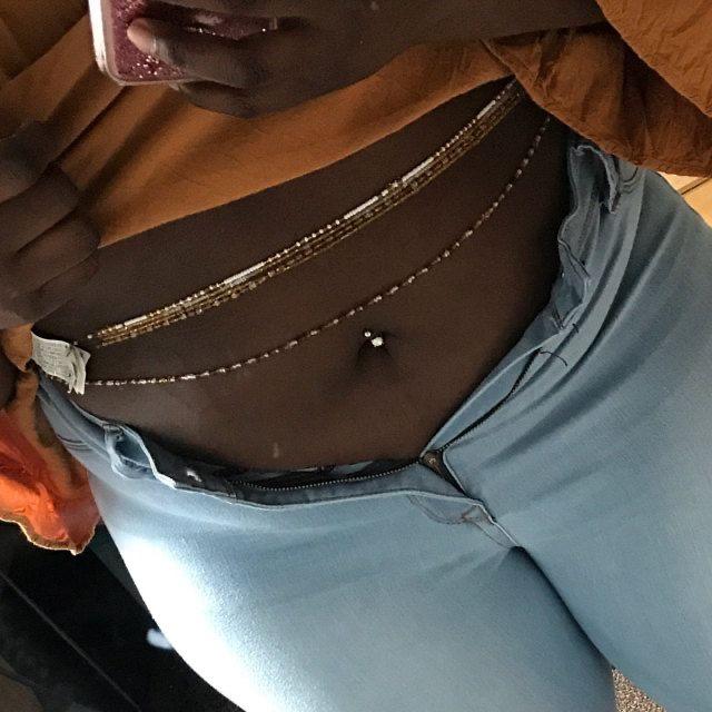 Belly piercing 🤯?
