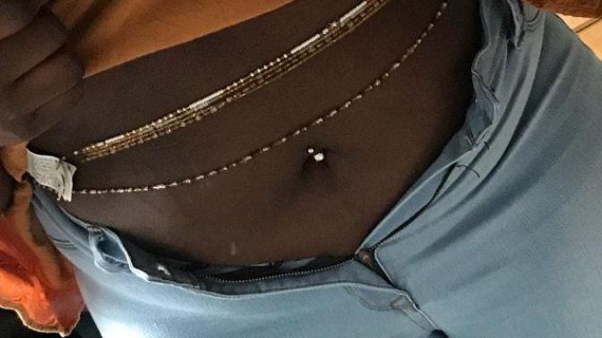 Belly piercing 🤯?