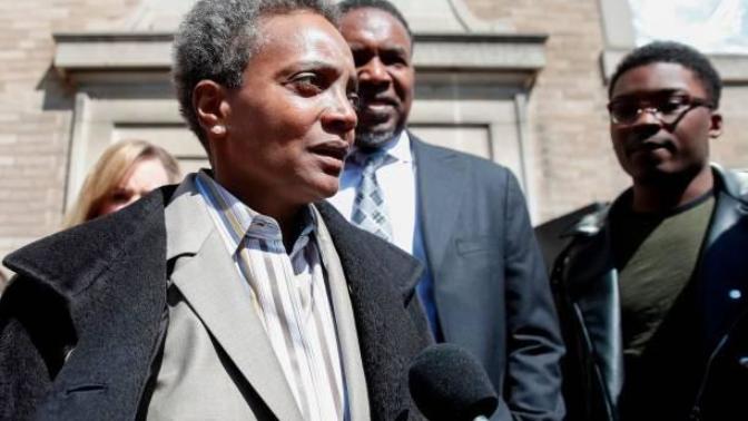 Why doesn't the Mayor of Chicago, Lori Lightfoot, not accept help to end the violence?