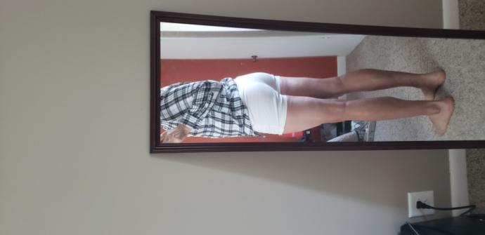 Shorts weather, which pair looks best?
