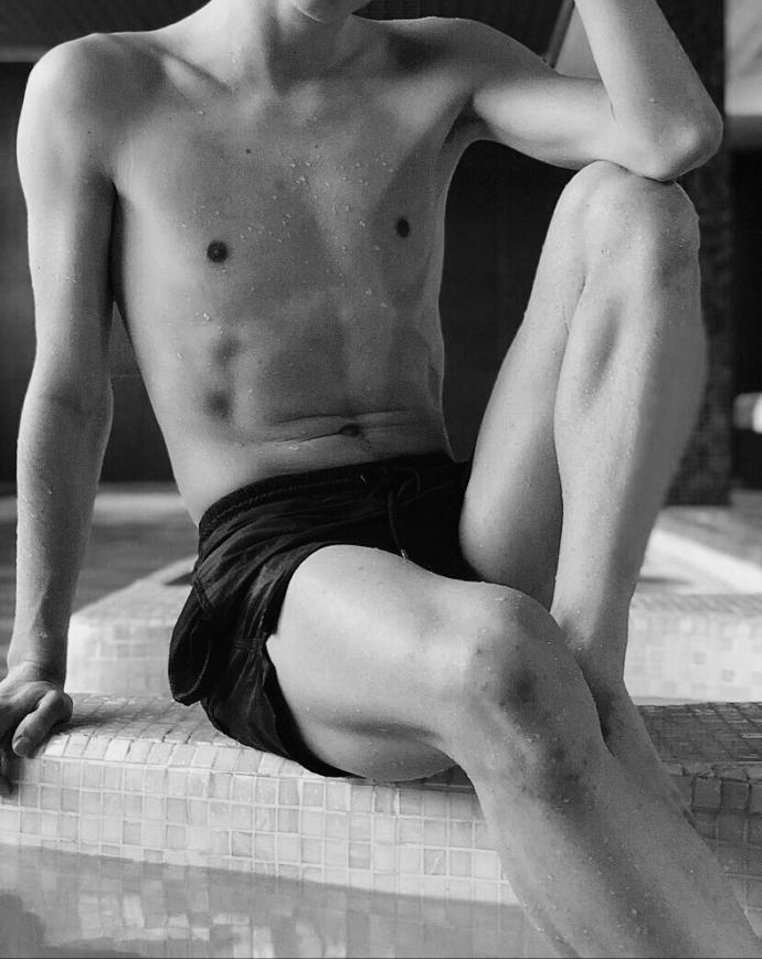 Girls, What type of legs do you love seeing and feeling on a man?