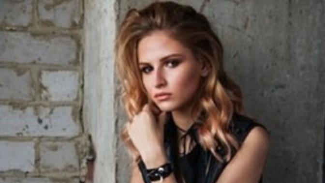Why do women ask out guys who are unattractive or on the less attractive side?