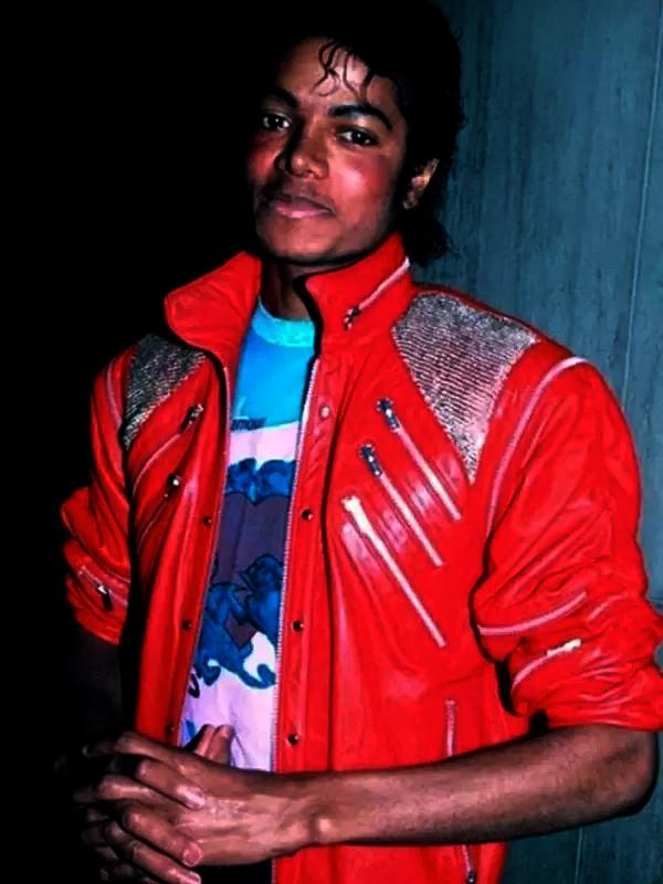 In which way was pop icon, Michael Jackson, dressed at his best?