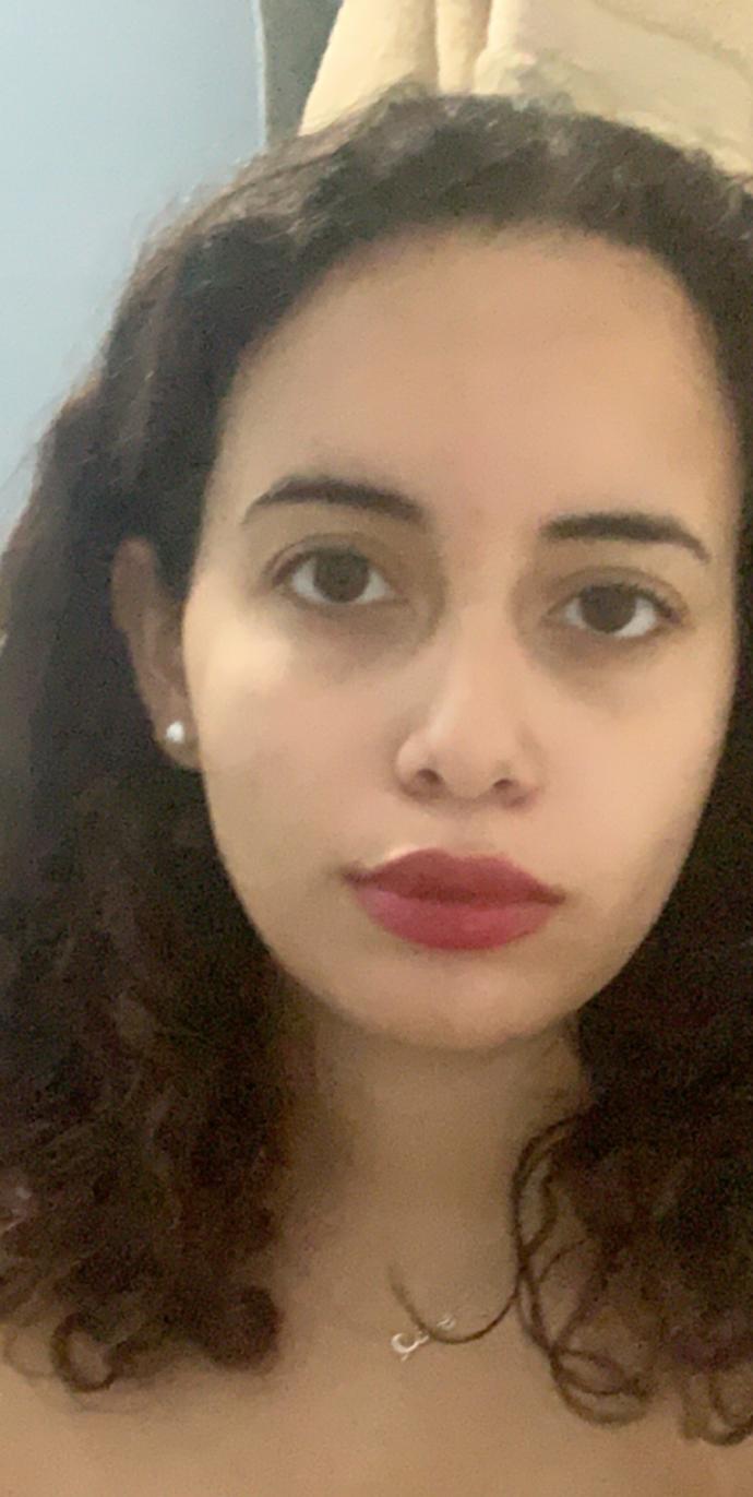 Which lipstick color should I wear today to see my bf(I’m going to be wearing an orange sweater with a black skirt)?