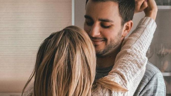 What makes a man happy in a relationship?
