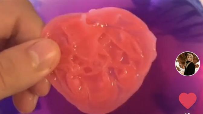 What does it mean if you get a heart doing the soulmate spell by pouring wax into water?