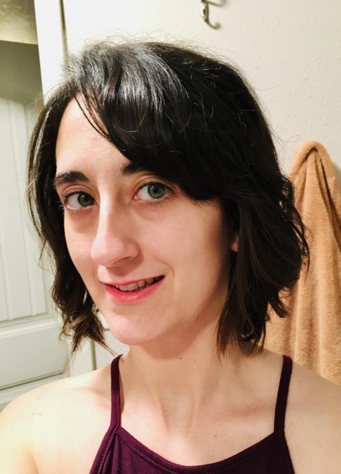 What is the shape of your nose? and do you like it?
