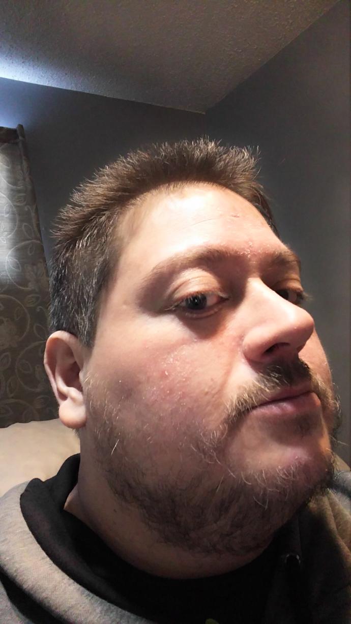 What is the shape of your nose? and do you like it?
