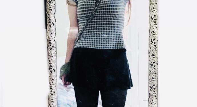 Black shorts or black skirt ( I’m wearing a skirt. Wondering if shorts would pair better)?