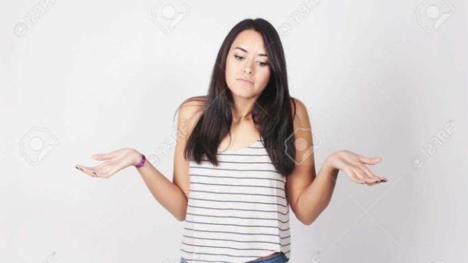 So why do girls like to play dumb🤷 right before the end of a relationship😤?