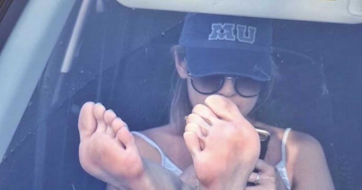 What do you think of people who put their feet on the dashboard