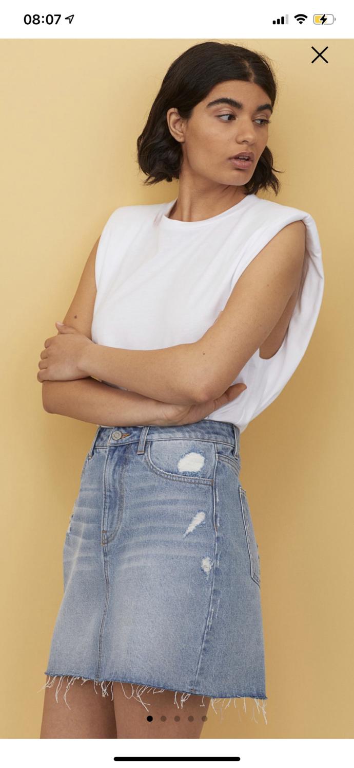 Can guys wear denim mini skirts?