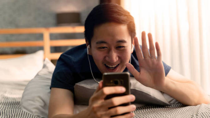 Girls, what are some things I could do to make my boyfriend happy since he's online?