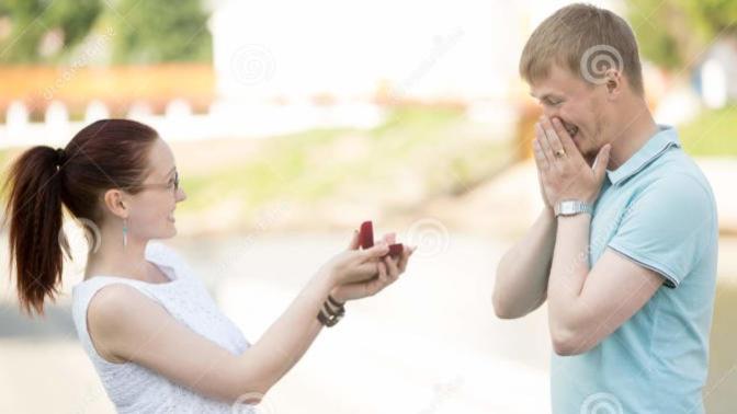 Girls, would you consider proposing marriage to your partner? Why?