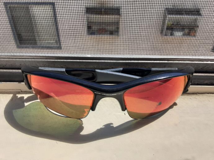 How much should I sell these sunglasses for?