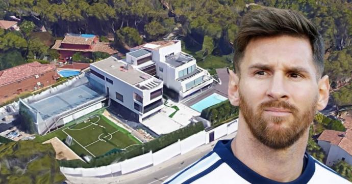 Where should Lionel Messi Go? Should Messi leave Barcelona? What club would you like to see him play for?