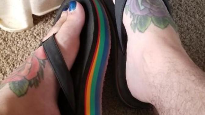 Would you wear flips like these in this pics? Hope it loads this time?