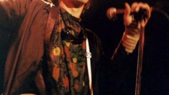 Why was Johnny thunders into drugs in the first place?